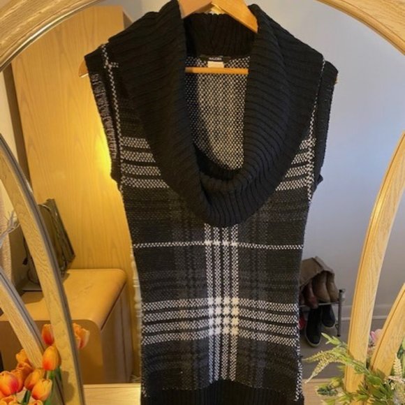 Woman's Fitted Top Long- Medium- Majora - Picture 1 of 3